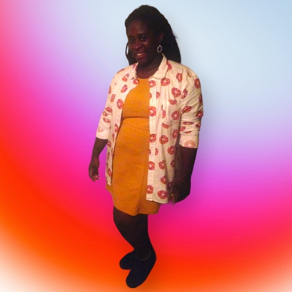 Men's Cut - H&M Divided Blue All Over Donut Print Button Down - Picture 9 of 12